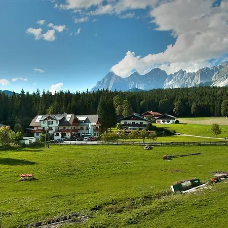 Guest house Alpengasthof Fichtenheim Ramsau am Dachstein