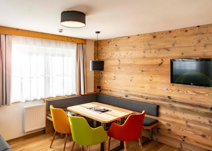 Hotel Pension Fichtenheim Guest house Ramsau am Dachstein